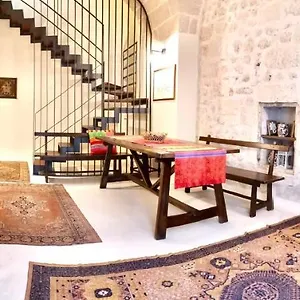 dimora-vico-dei-nohi.lecce-hotels.com/